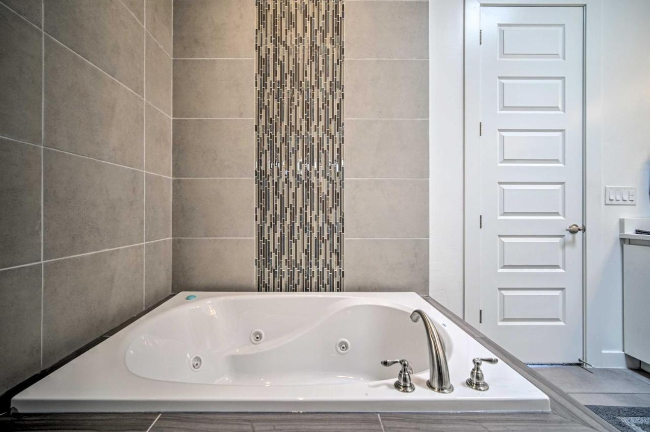 Upper Valley El Paso Home With Hiking Access On-Site Santa Teresa Екстер'єр фото